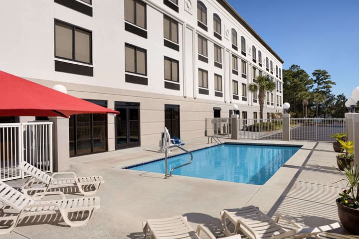 Wingate by Wyndham - Wilmington