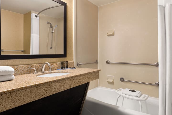 Wingate by Wyndham - Wilmington