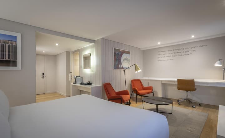 The Morrison Dublin, Curio Collection by Hilton