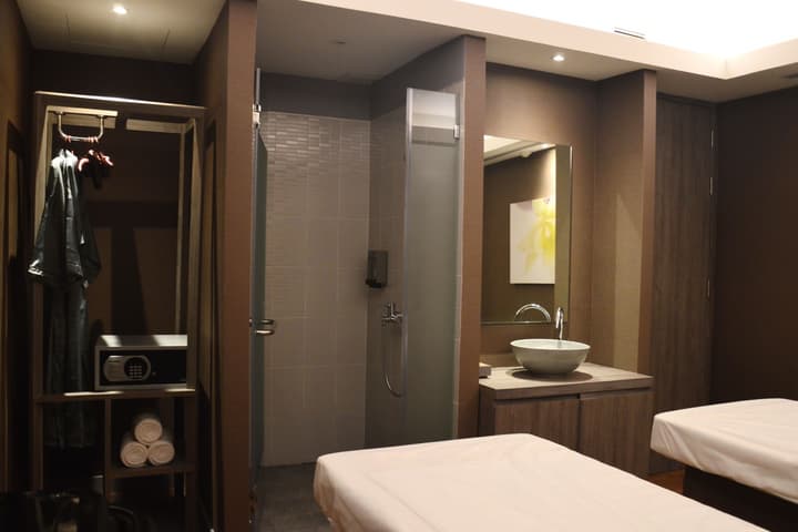 Arnoma Grand