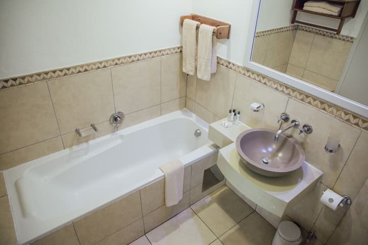 Cresta Mowana Safari Resort & Spa
