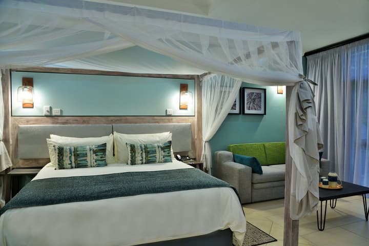 Cresta Mowana Safari Resort & Spa