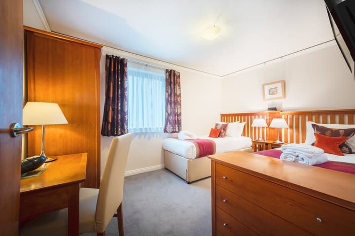 The Knight Residence Apartments by Mansley