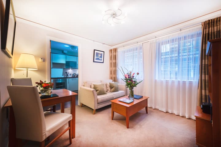 The Knight Residence Apartments by Mansley