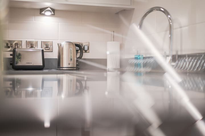 The Knight Residence Apartments by Mansley