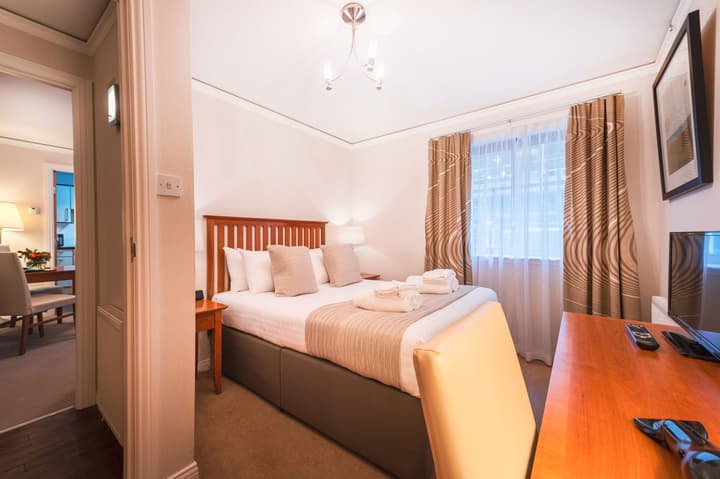 The Knight Residence Apartments by Mansley