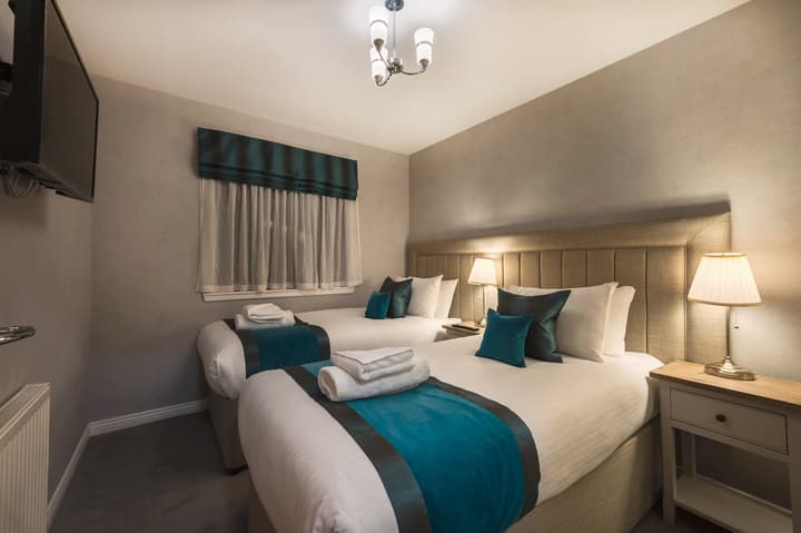 The Knight Residence Apartments by Mansley