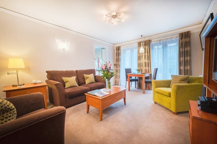 The Knight Residence Apartments by Mansley