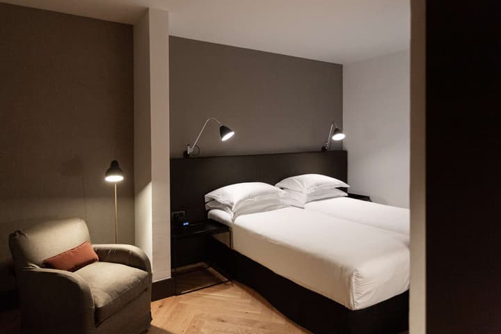 Alexandra Barcelona Hotel, Curio Collection by Hilton