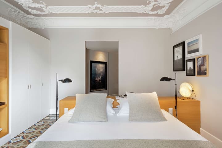 Alexandra Barcelona Hotel, Curio Collection by Hilton