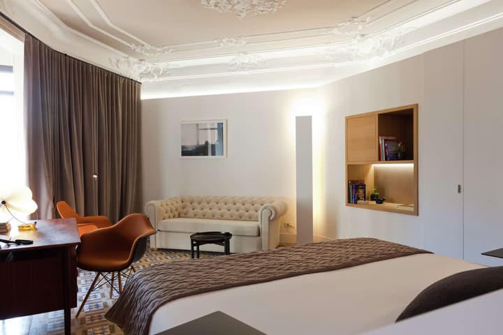 Alexandra Barcelona Hotel, Curio Collection by Hilton