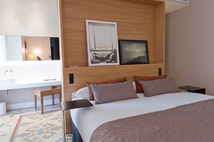 Alexandra Barcelona Hotel, Curio Collection by Hilton