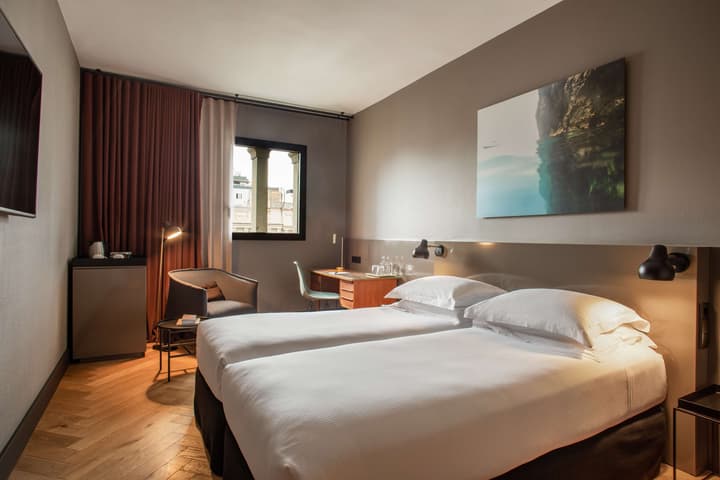 Alexandra Barcelona Hotel, Curio Collection by Hilton