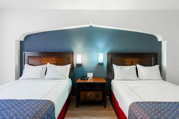 Hotel Fenix