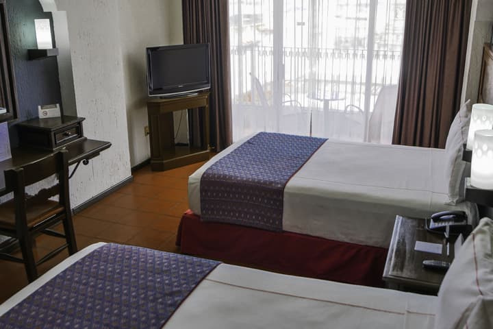 Hotel Fenix