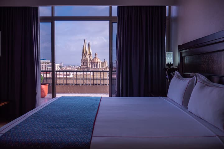 Hotel Fenix