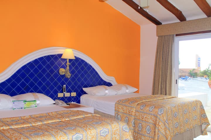 Casa del Mar Cozumel Hotel & Dive Resort with Beach Club access