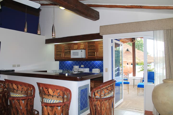 Casa del Mar Cozumel Hotel & Dive Resort with Beach Club access