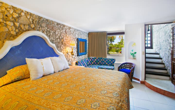 Casa del Mar Cozumel Hotel & Dive Resort with Beach Club access