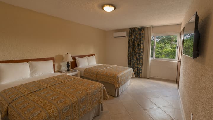 Casa del Mar Cozumel Hotel & Dive Resort with Beach Club access