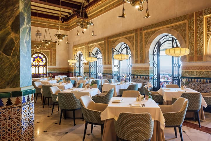 Hotel Alhambra Palace
