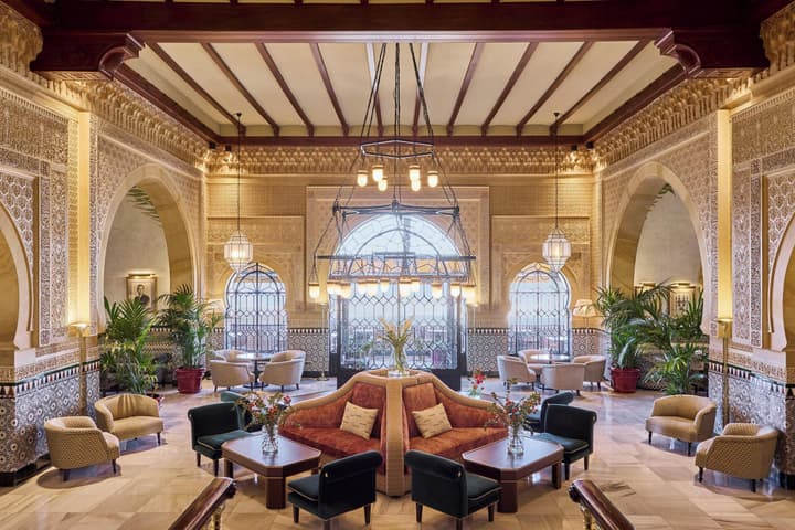 Hotel Alhambra Palace