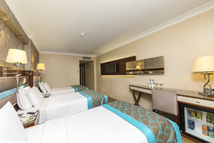 Grand Yavuz Hotel