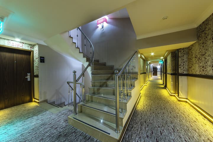 Grand Yavuz Hotel