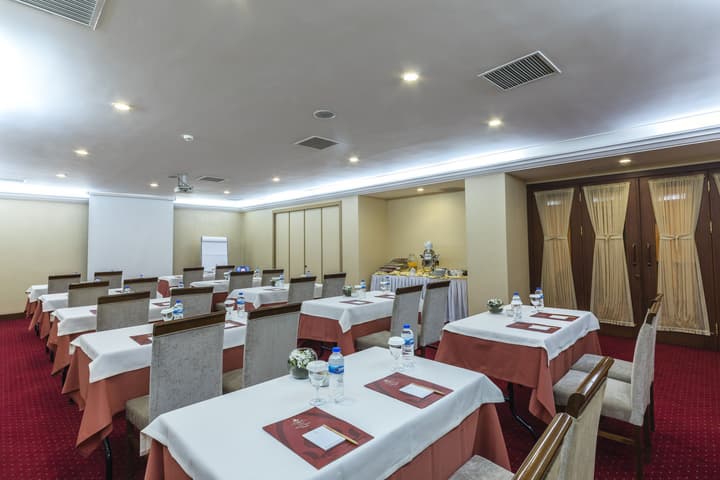 Grand Yavuz Hotel