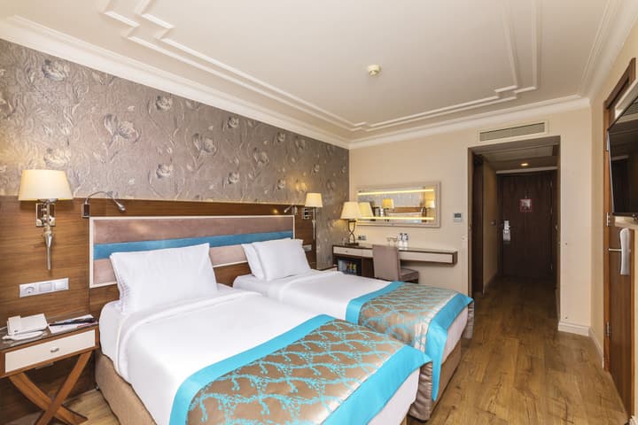 Grand Yavuz Hotel