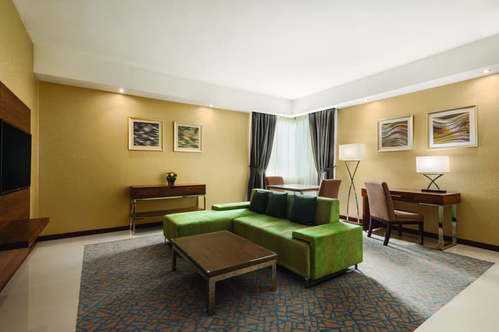 Howard Johnson by Wyndham Abu Dhabi