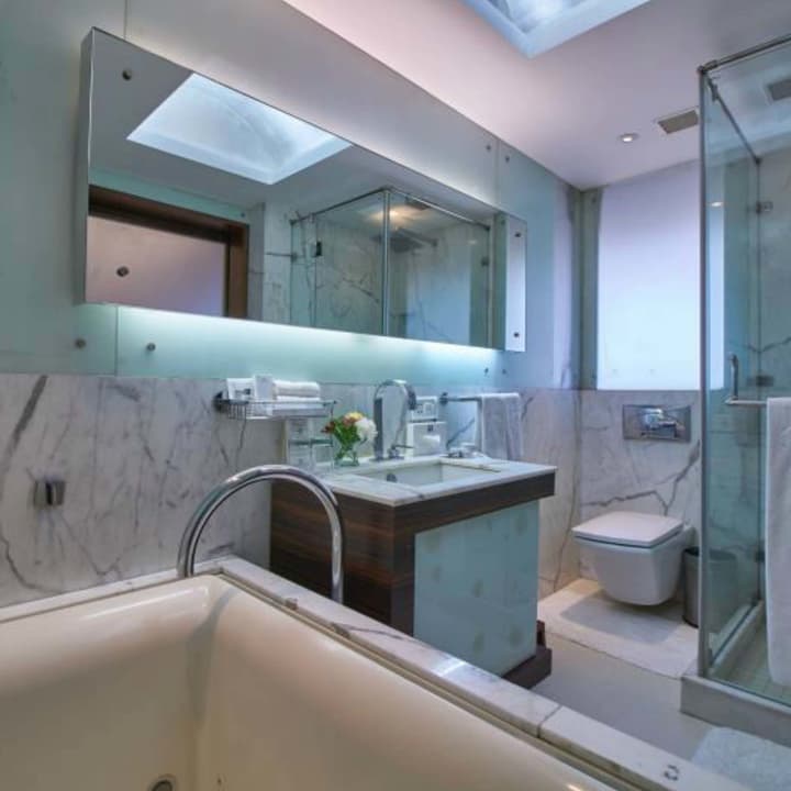 Jaypee Vasant Continental