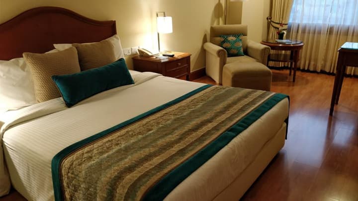 Jaypee Vasant Continental