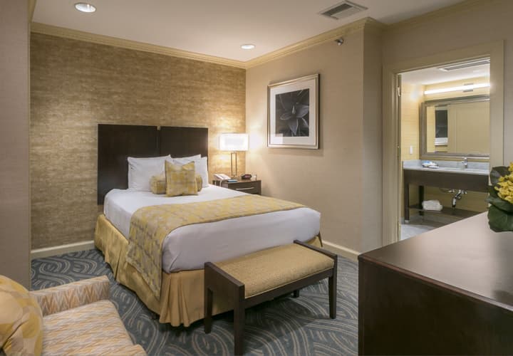 Robert Treat Hotel