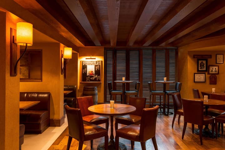Four Points by Sheraton Sheikh Zayed Road, Dubai