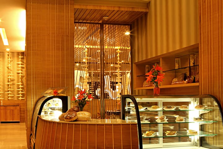 The Metropolitan Hotel and Spa New Delhi