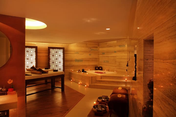 The Metropolitan Hotel and Spa New Delhi