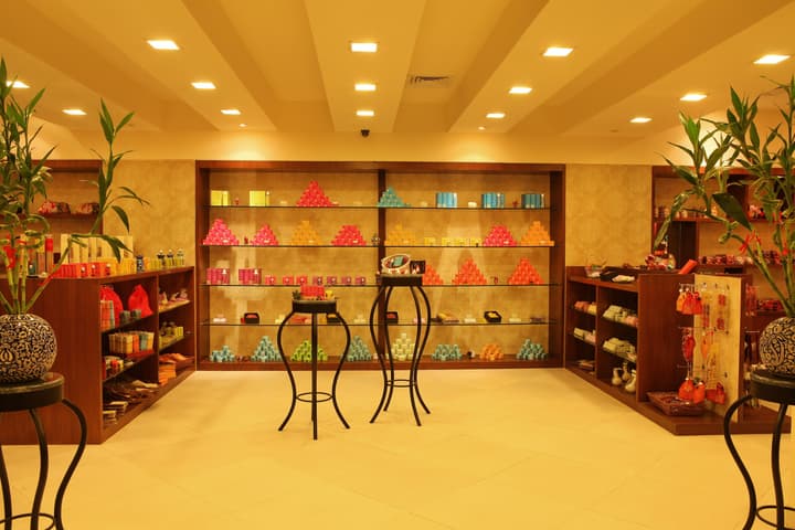 The Metropolitan Hotel and Spa New Delhi