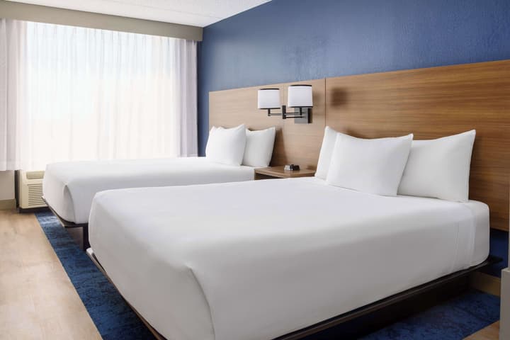 Hyatt Place across from Universal Orlando Resort