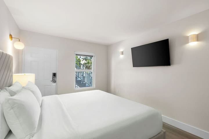 The Garden Hotel & Resort
