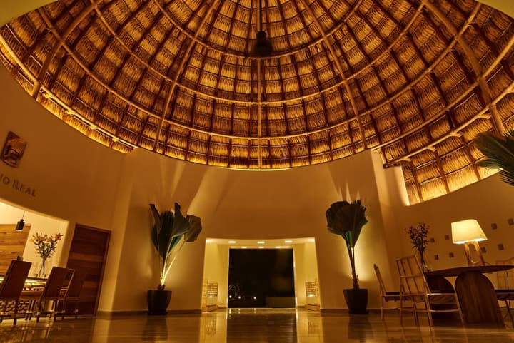 Camino Real Zaashila Huatulco