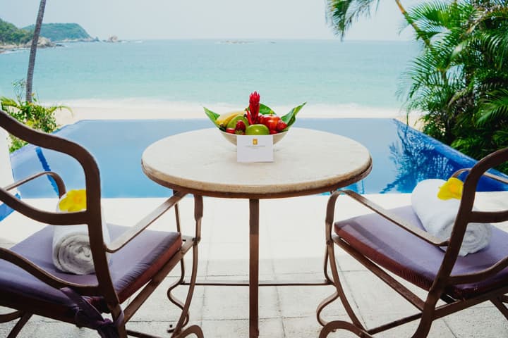 Camino Real Zaashila Huatulco