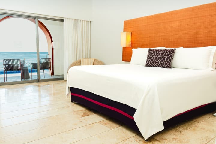 Camino Real Zaashila Huatulco