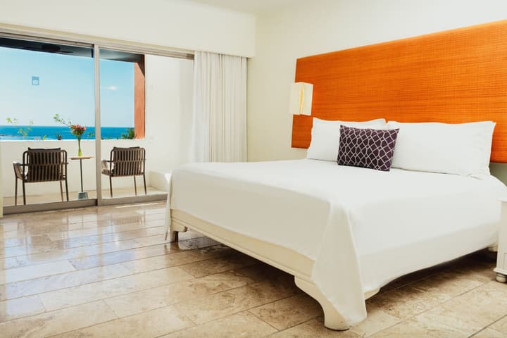 Camino Real Zaashila Huatulco