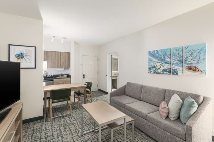 Homewood Suites by Hilton Miami-Airport/Blue Lagoon