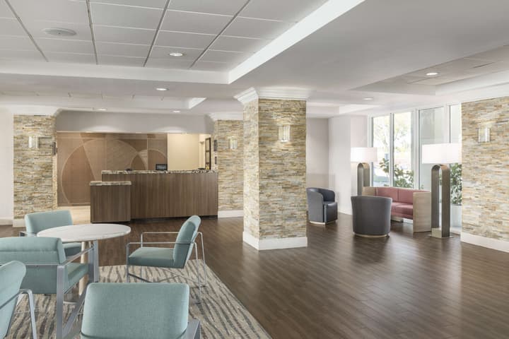 Homewood Suites by Hilton Miami-Airport/Blue Lagoon