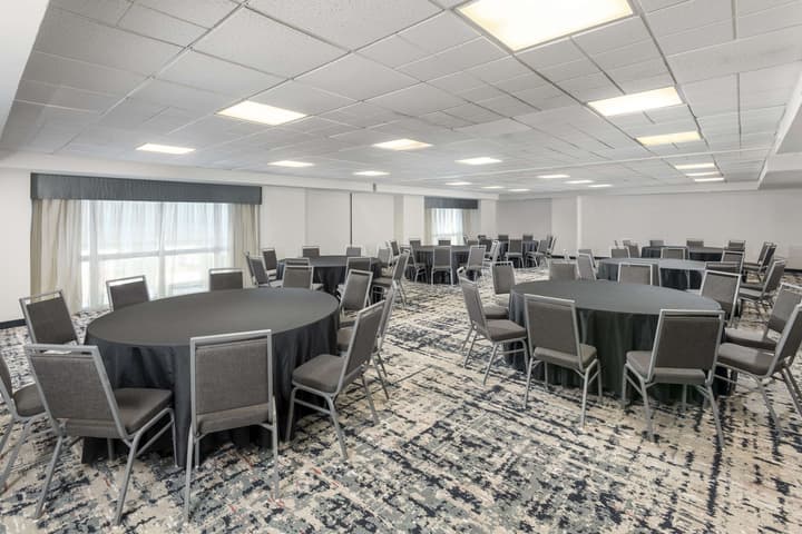 Homewood Suites by Hilton Miami-Airport/Blue Lagoon