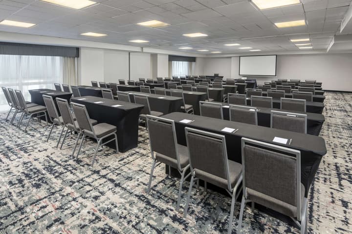 Homewood Suites by Hilton Miami-Airport/Blue Lagoon