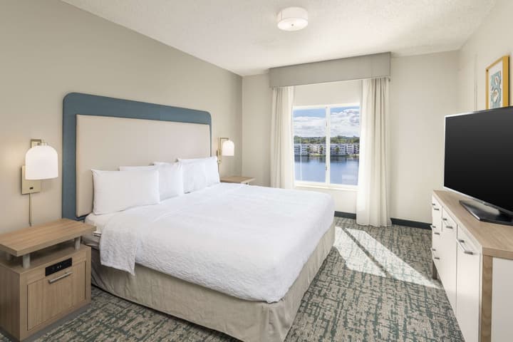 Homewood Suites by Hilton Miami-Airport/Blue Lagoon