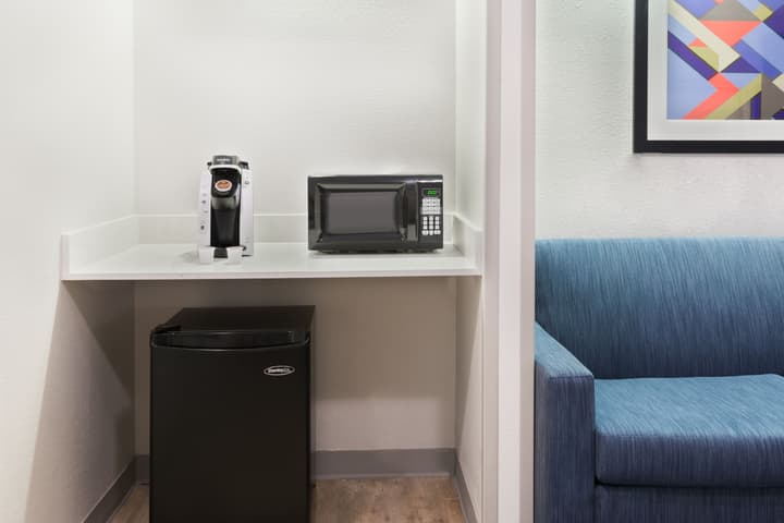 Holiday Inn Express & Suites Nearest Universal Orlando by IHG